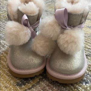 Ugg Gita Boot - never worn